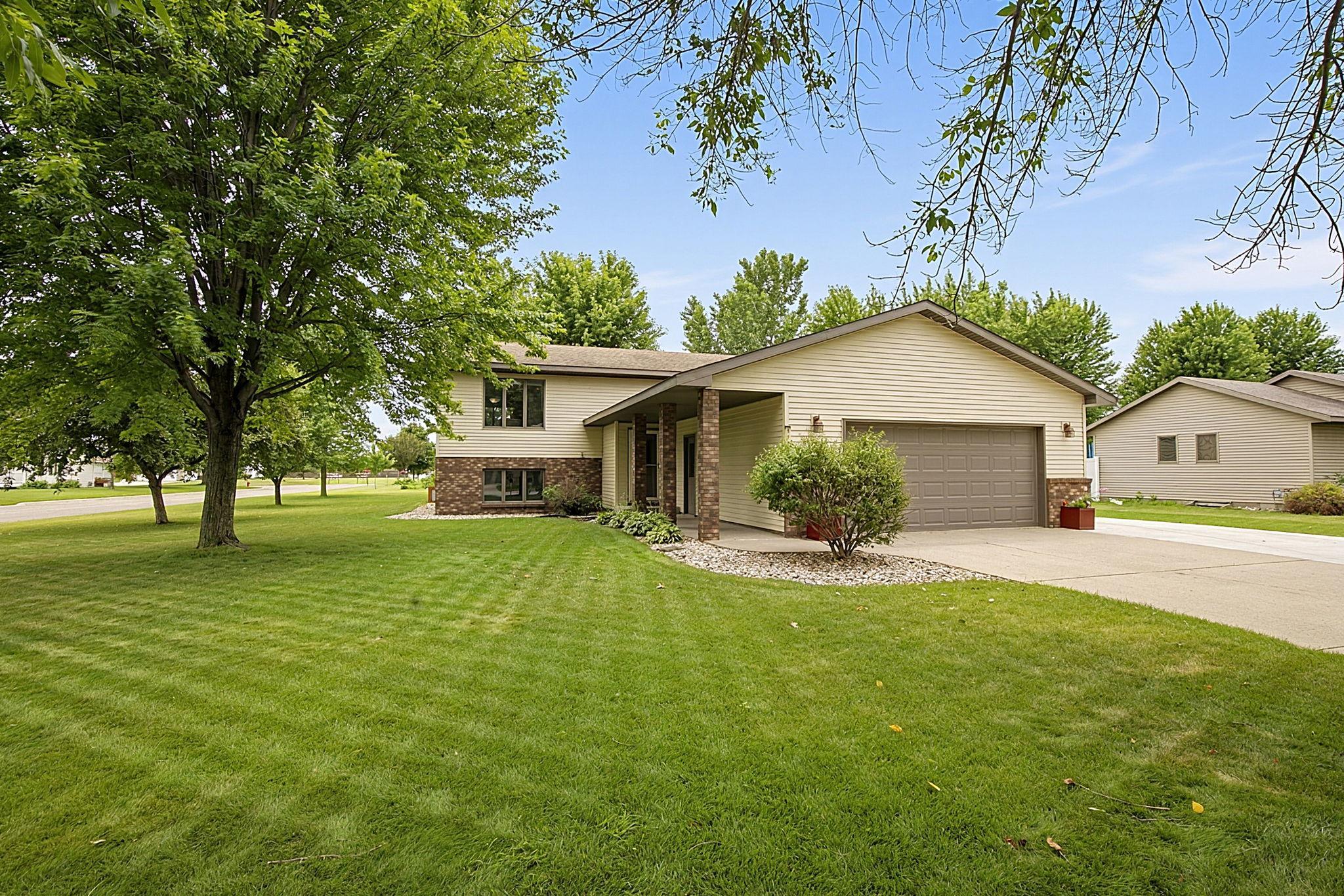 515 Main Street E, Richmond, MN