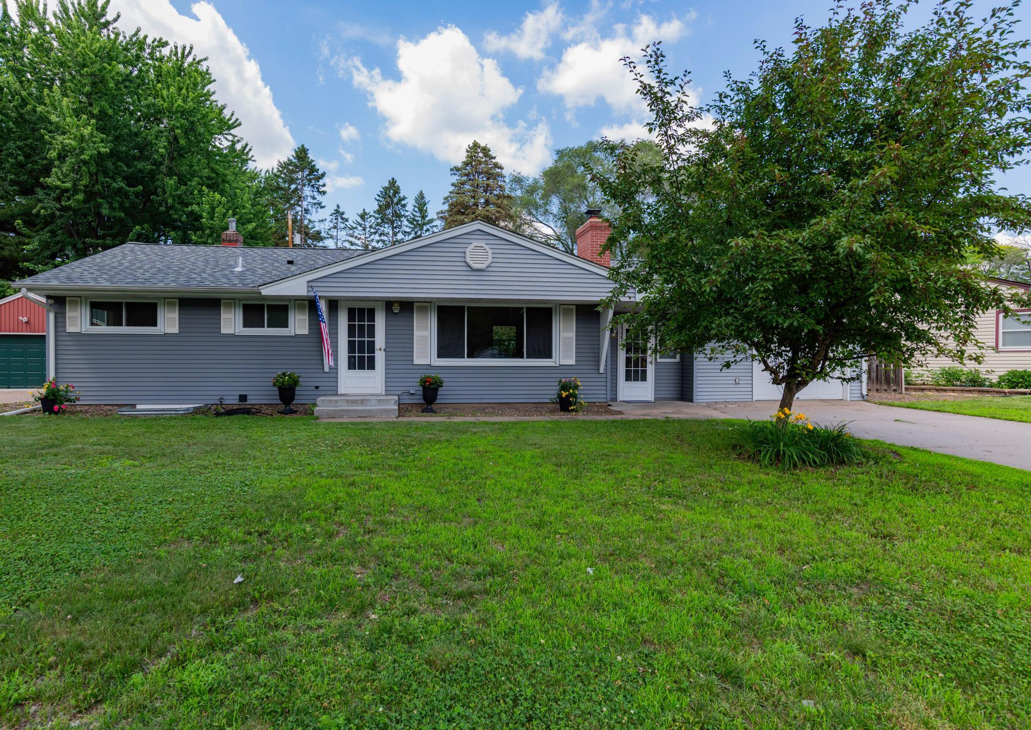 2327 Circle Drive