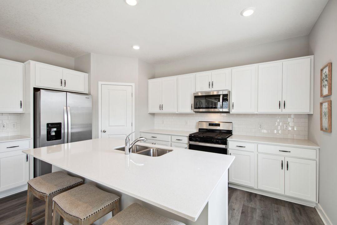 2037 Aquarius Drive