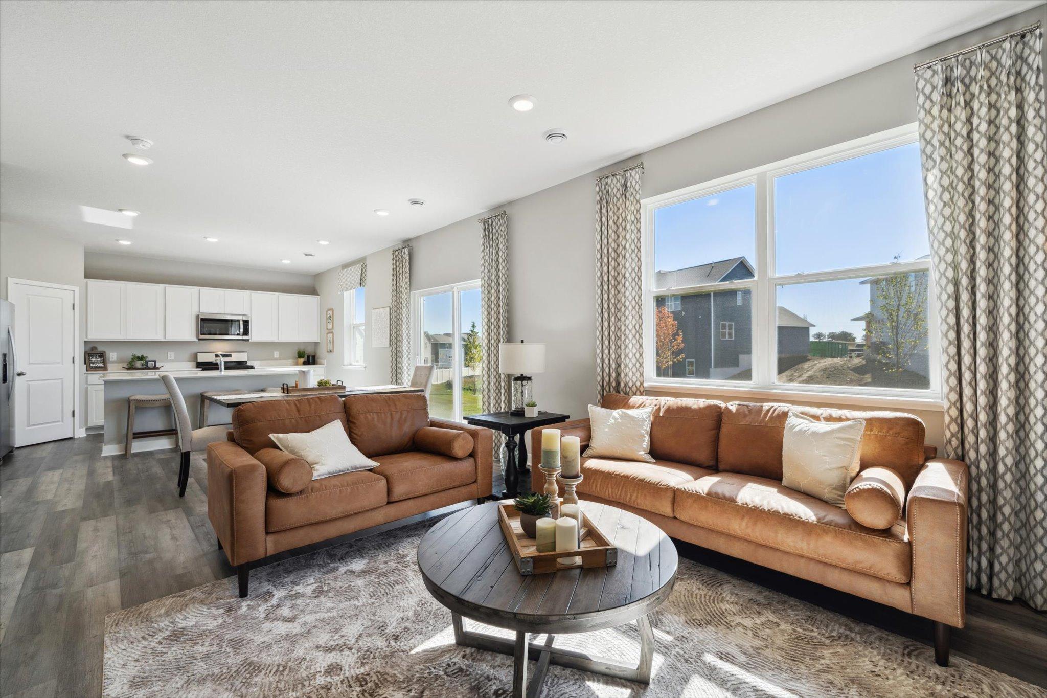 2037 Aquarius Drive
