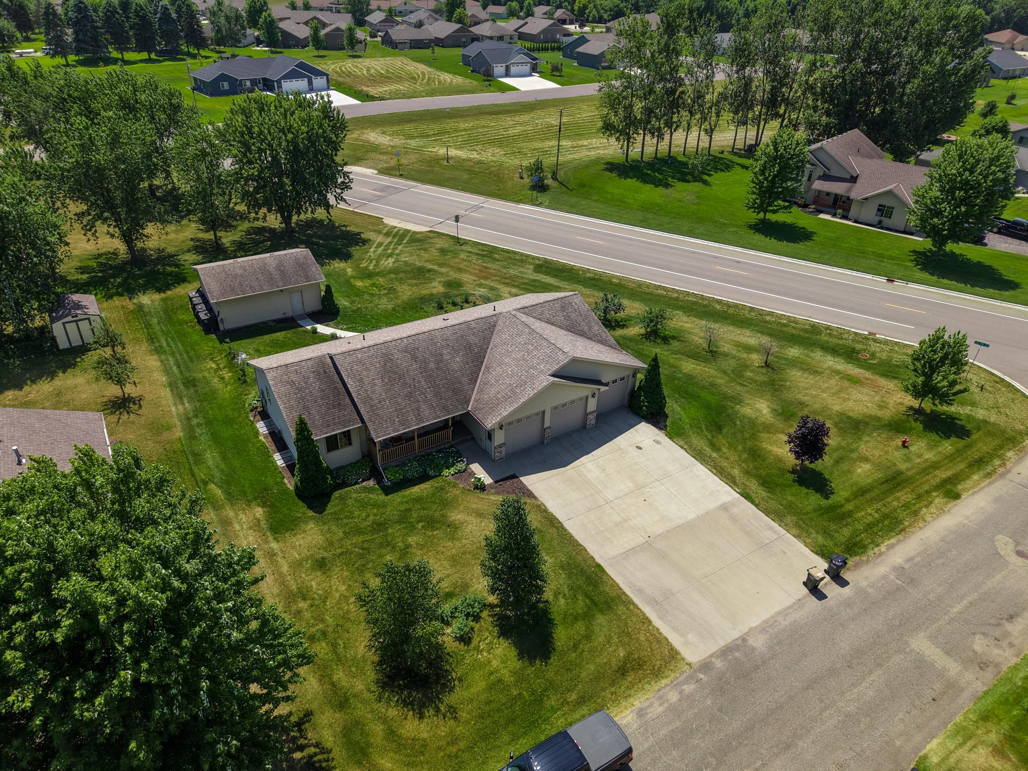 627 5th Street NW, Richmond, MN