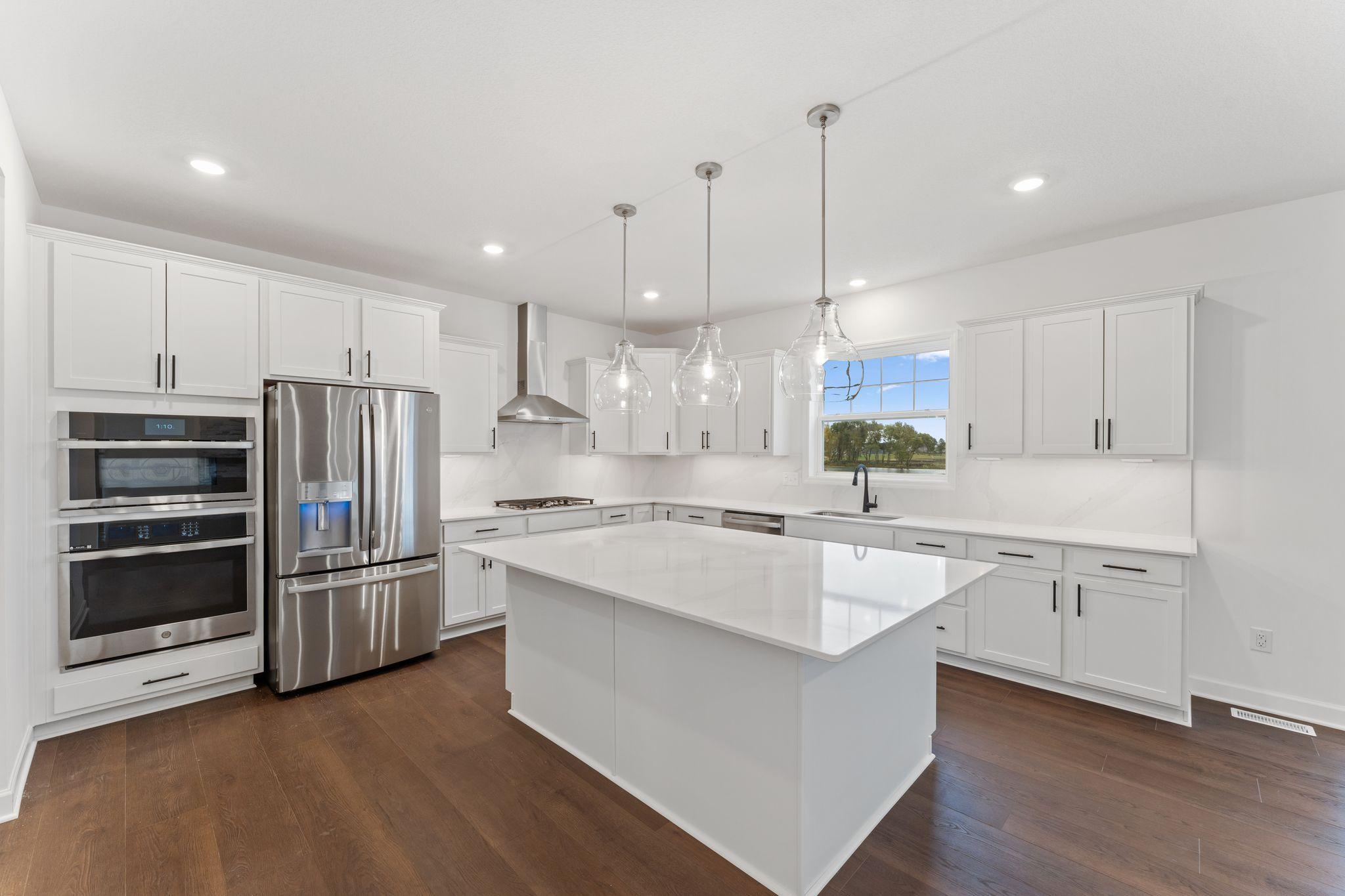 15670 112th Avenue N