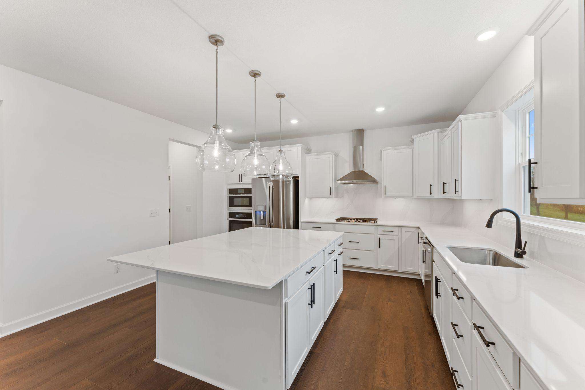 15670 112th Avenue N