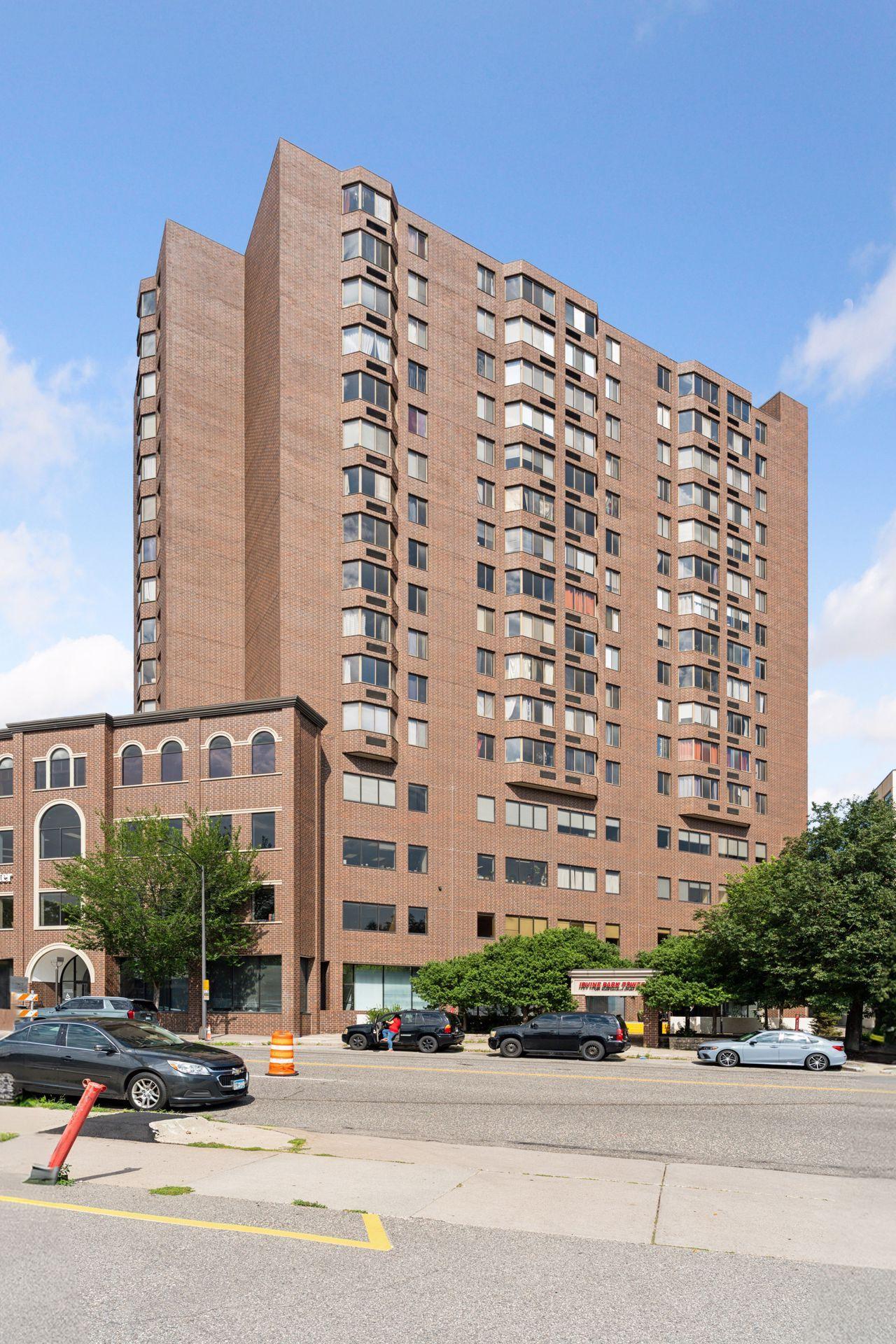 291 7th Street W