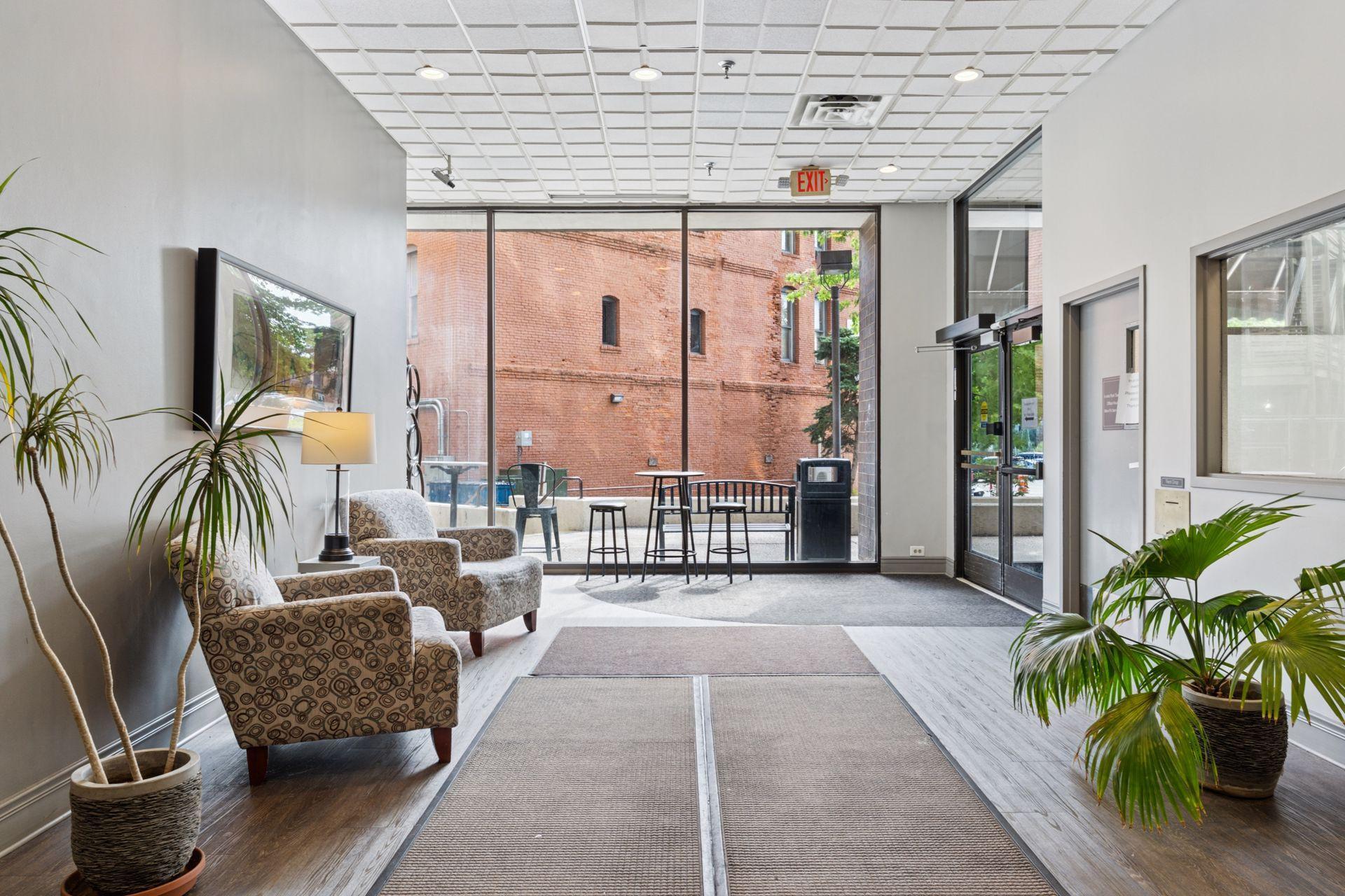 291 7th Street W