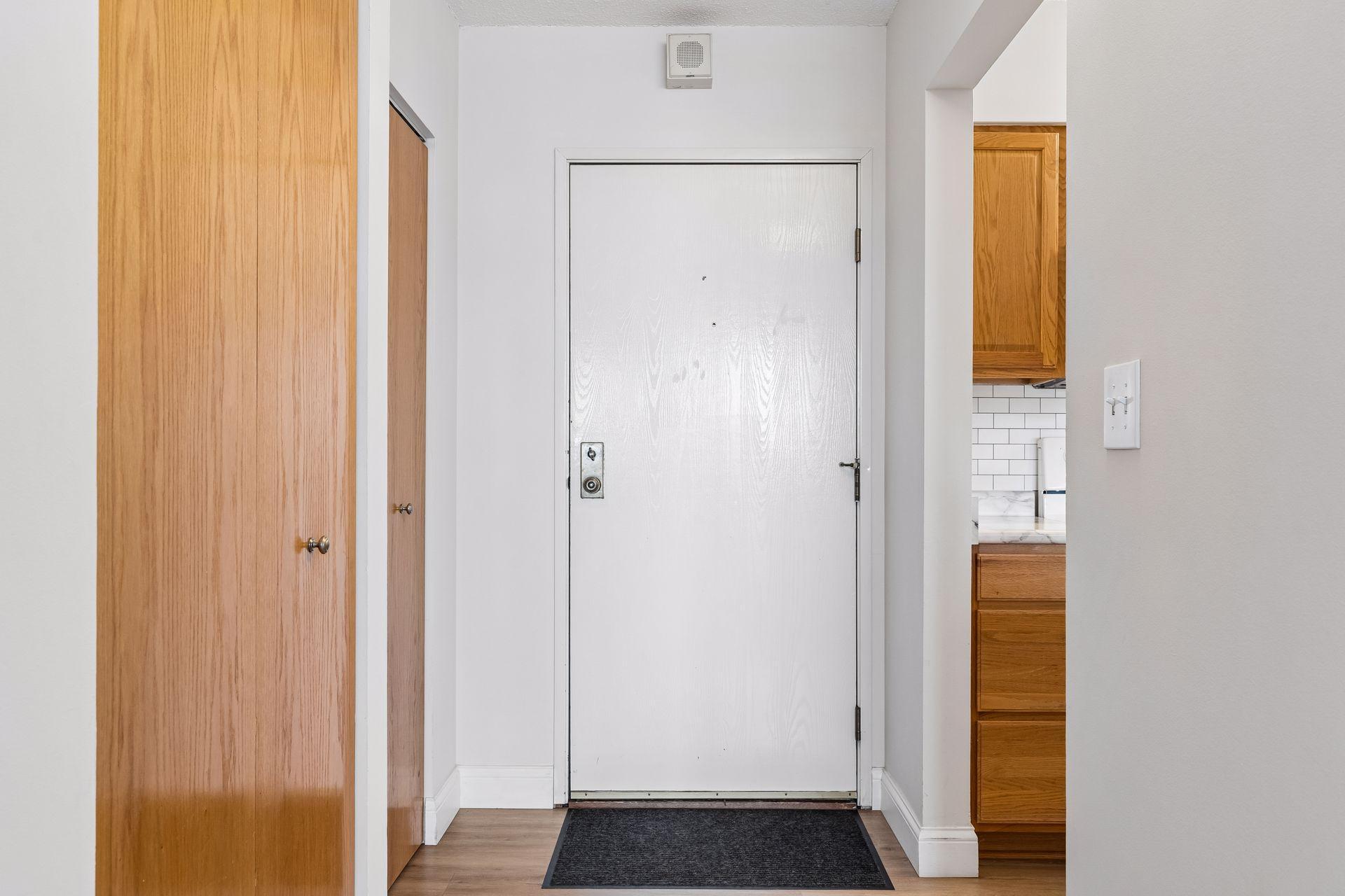 291 7th Street W