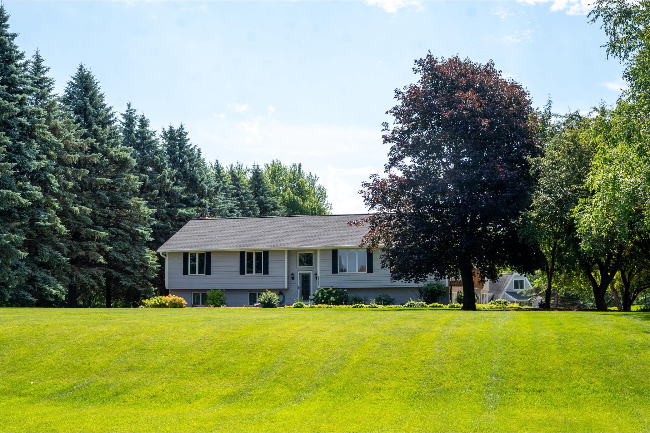 6757 Horseshoe Bend Drive