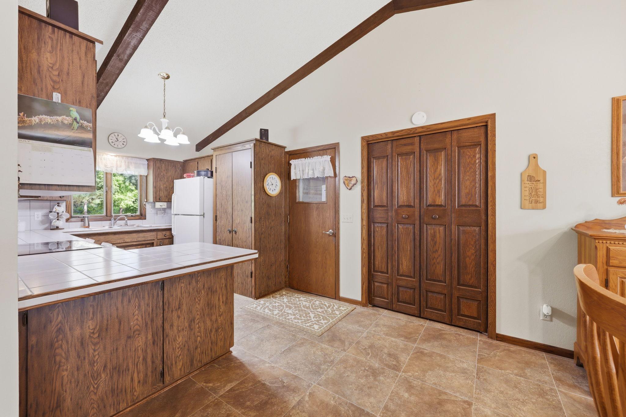33612 Shorewood Drive