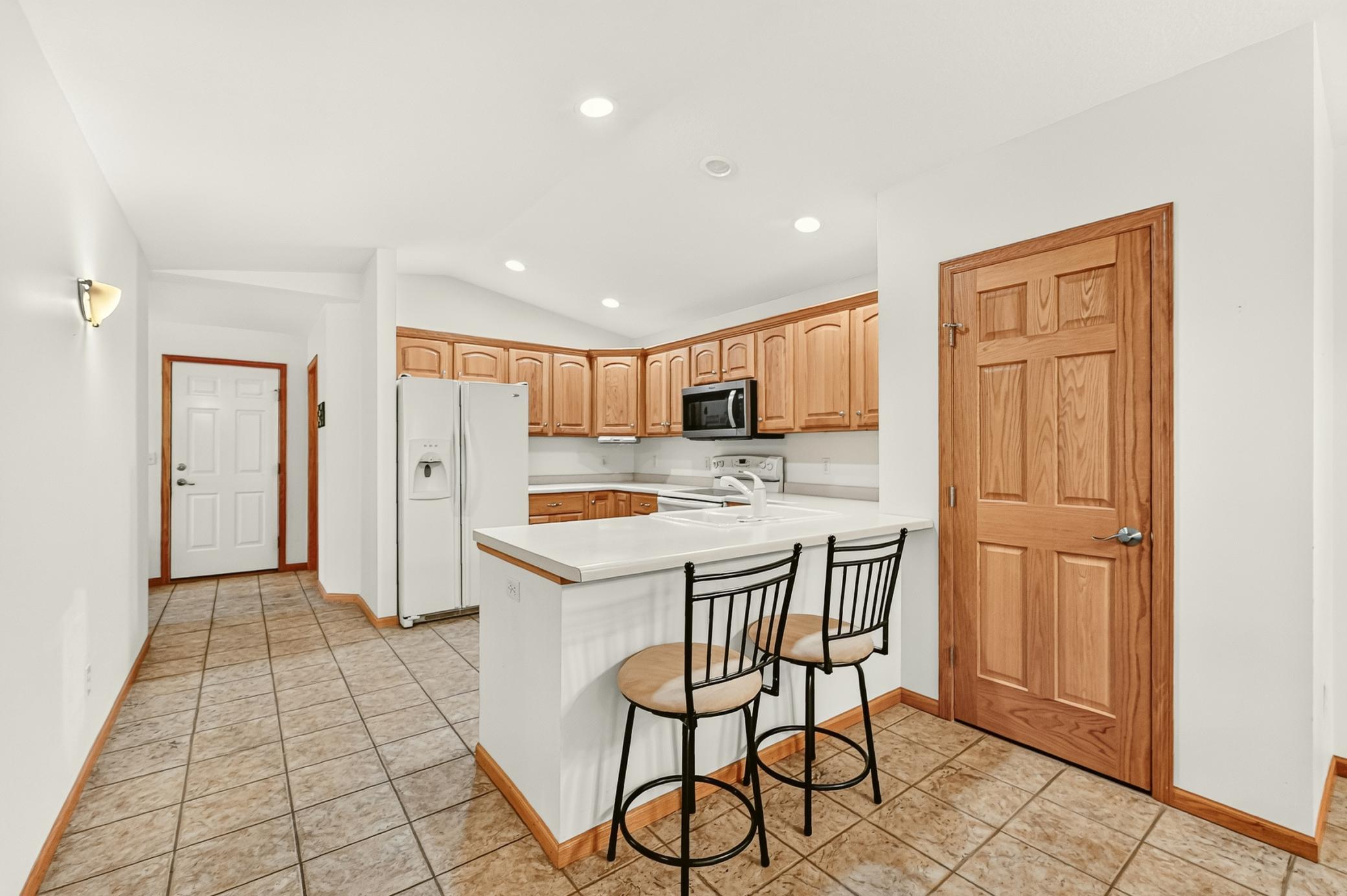 2970 Kenosha Drive NW