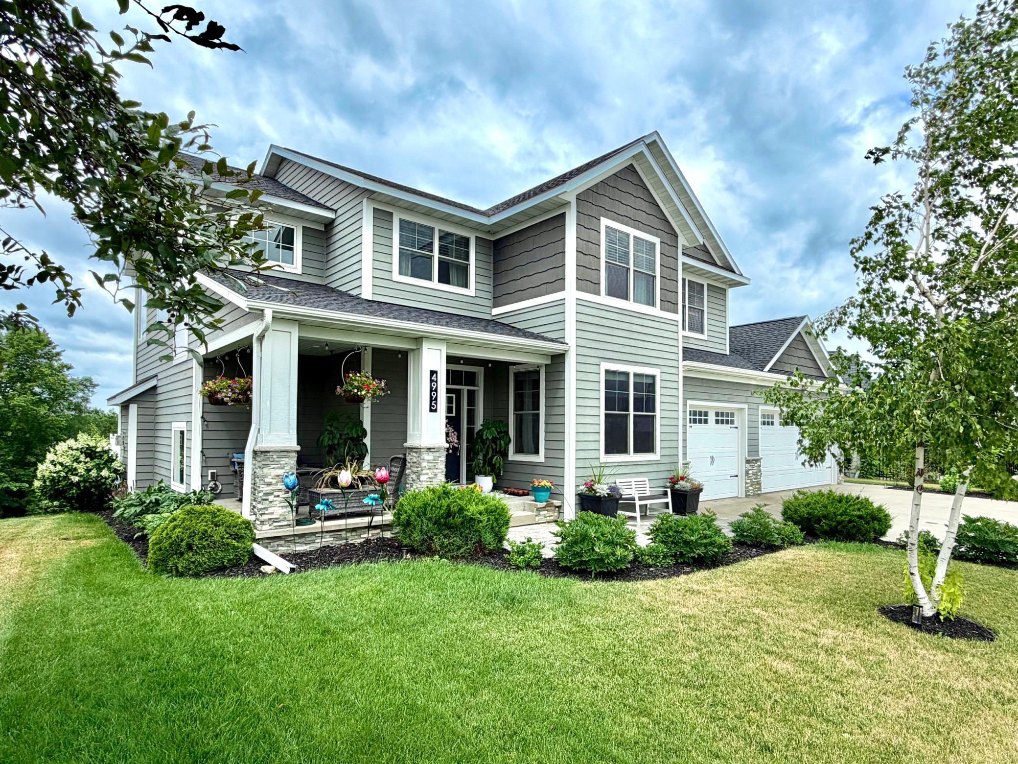4995 Chalet Court