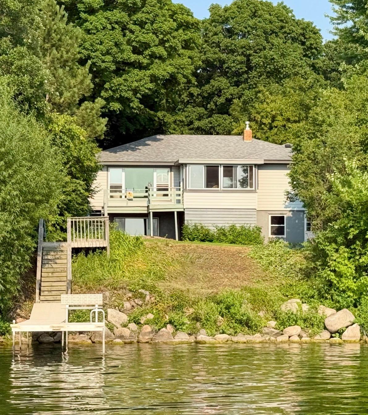 1360 E Shore Drive
