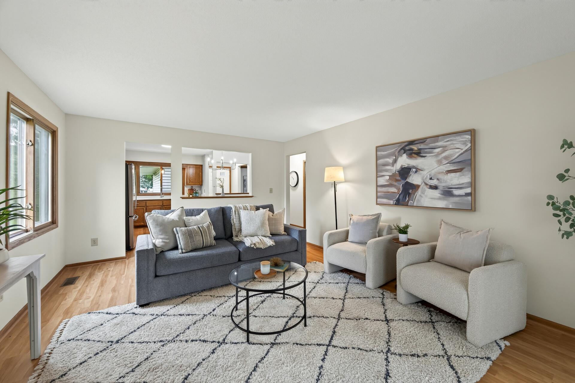 422 95th Lane NE