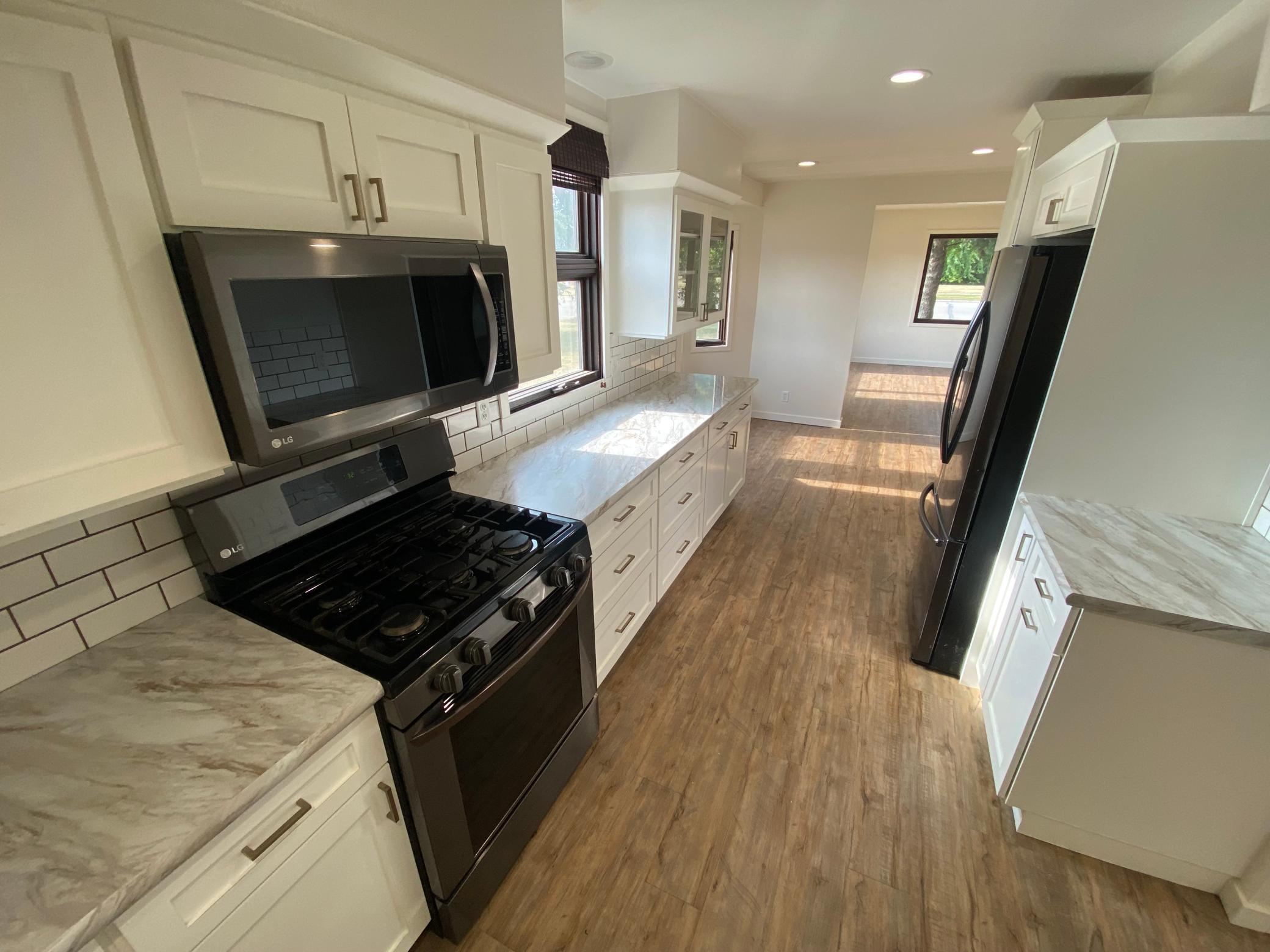 321 3rd Street SW