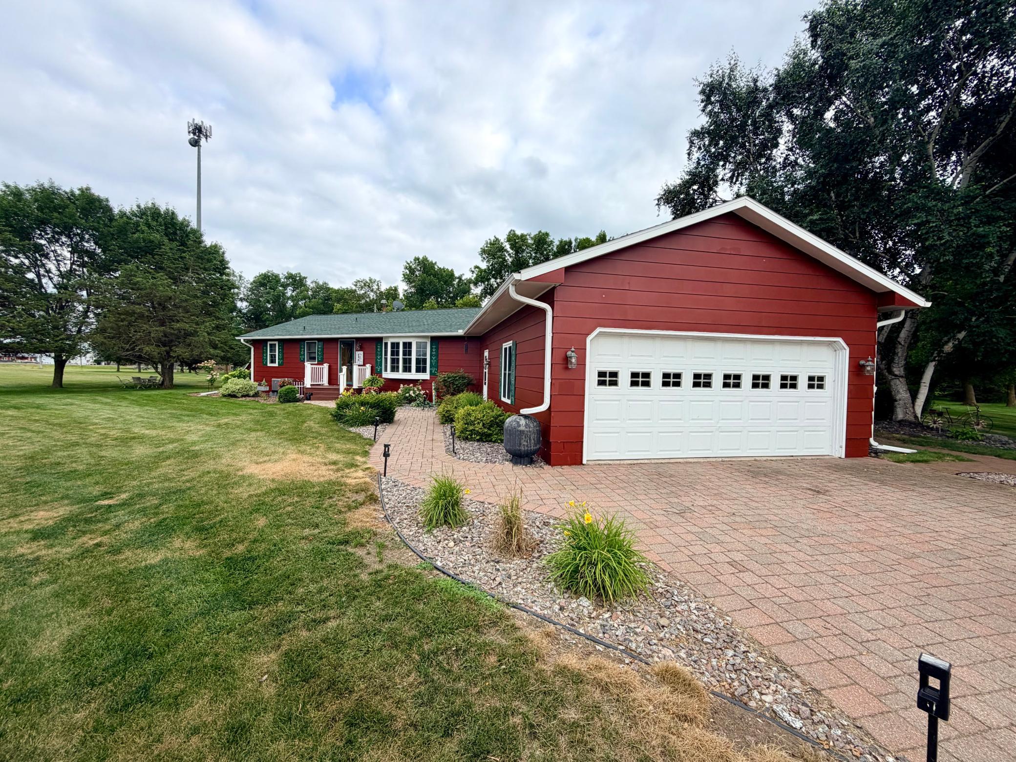 14451 Highway 55 NE, Belgrade, MN