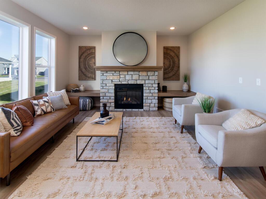 5924 177th Street W