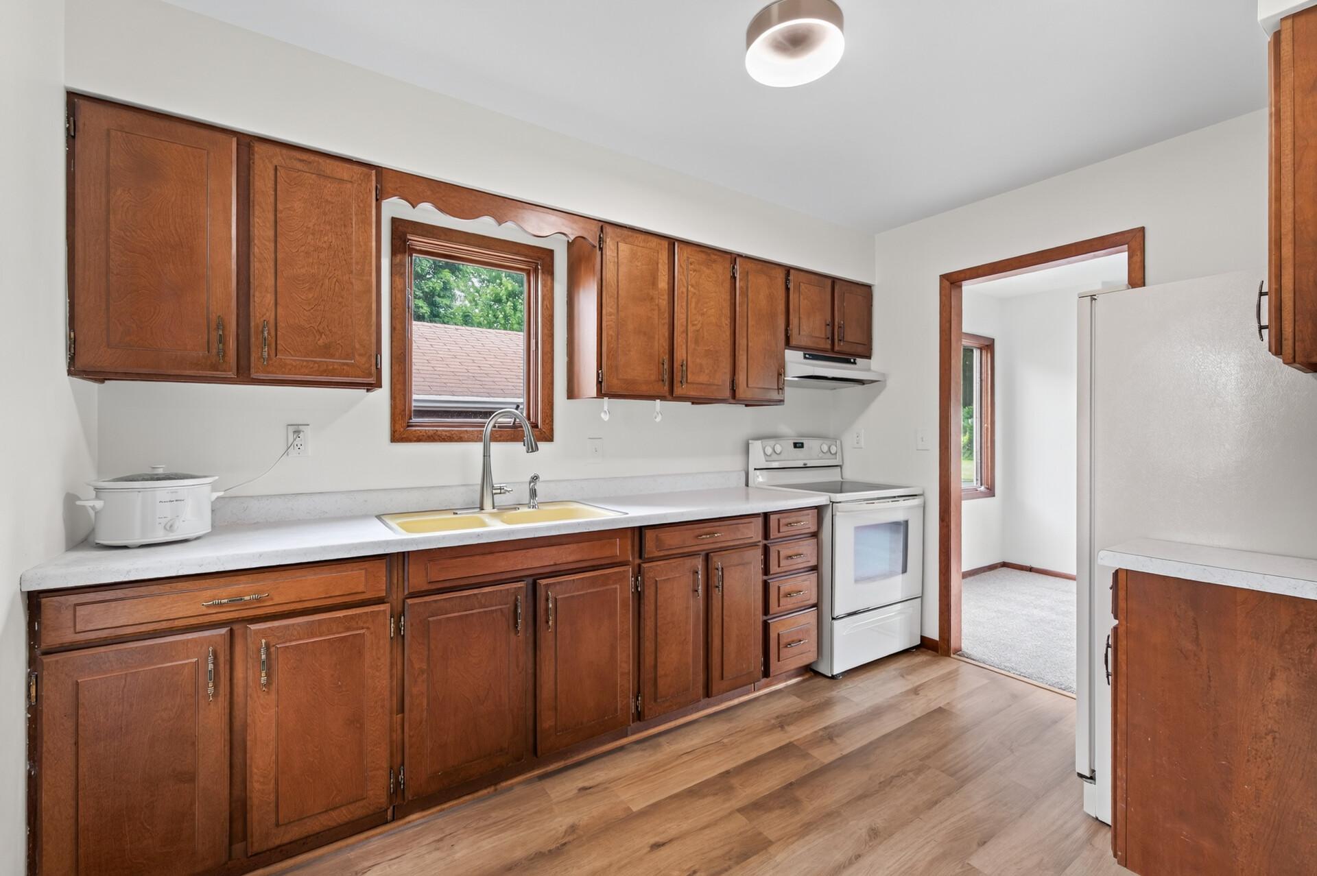 2300 Brookview Drive