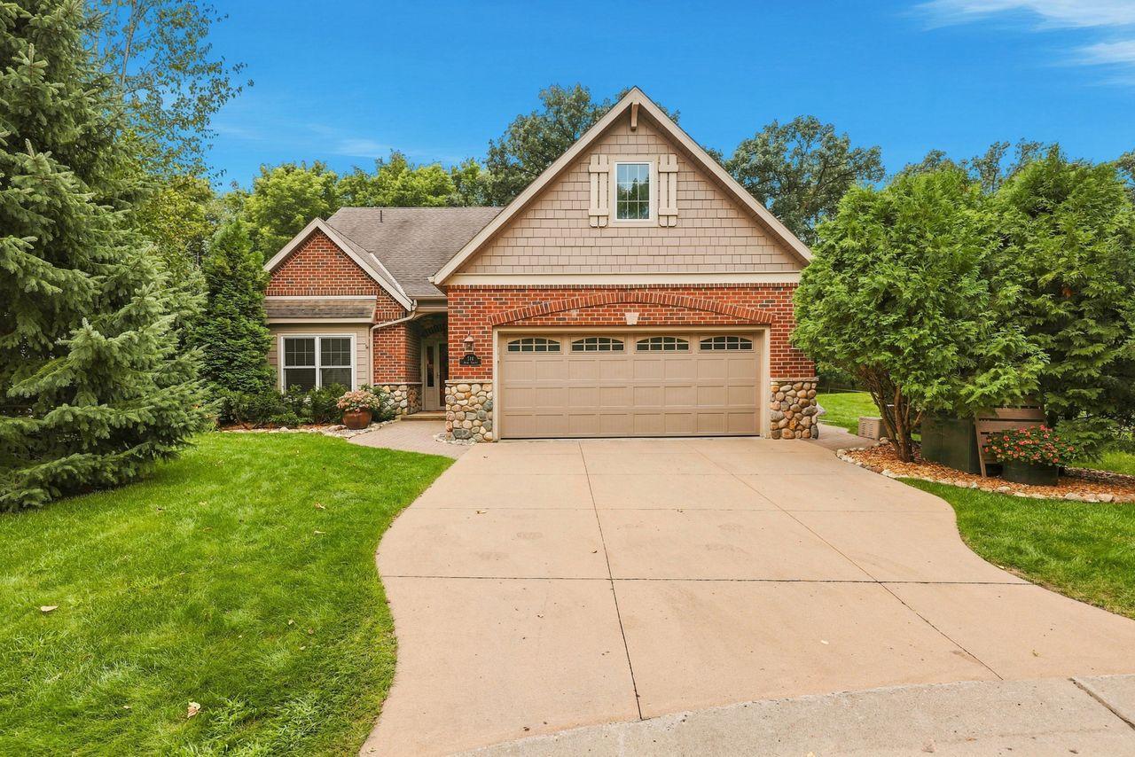 514 Julia Circle, Spicer, MN