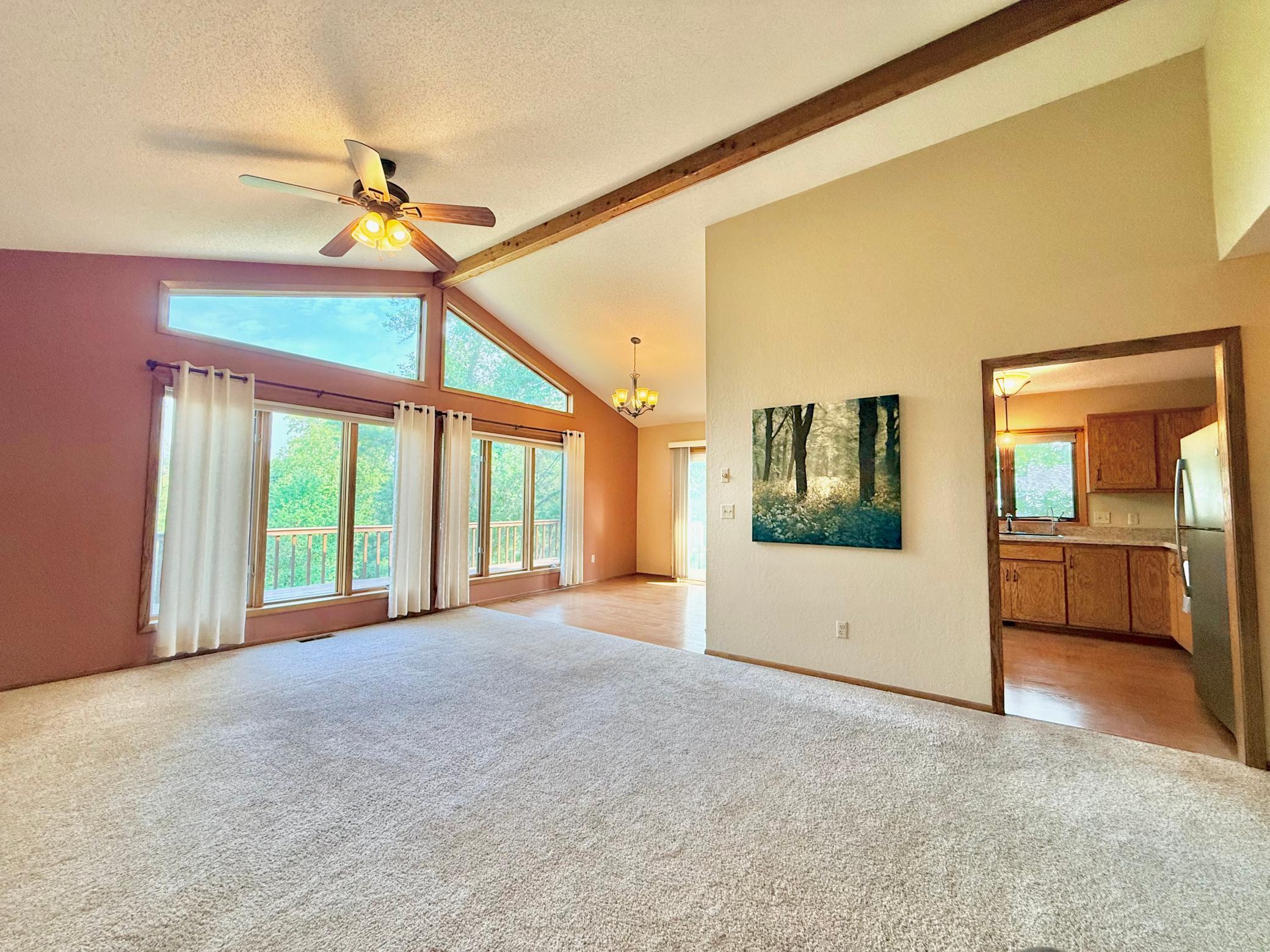 219 Lakeview Drive