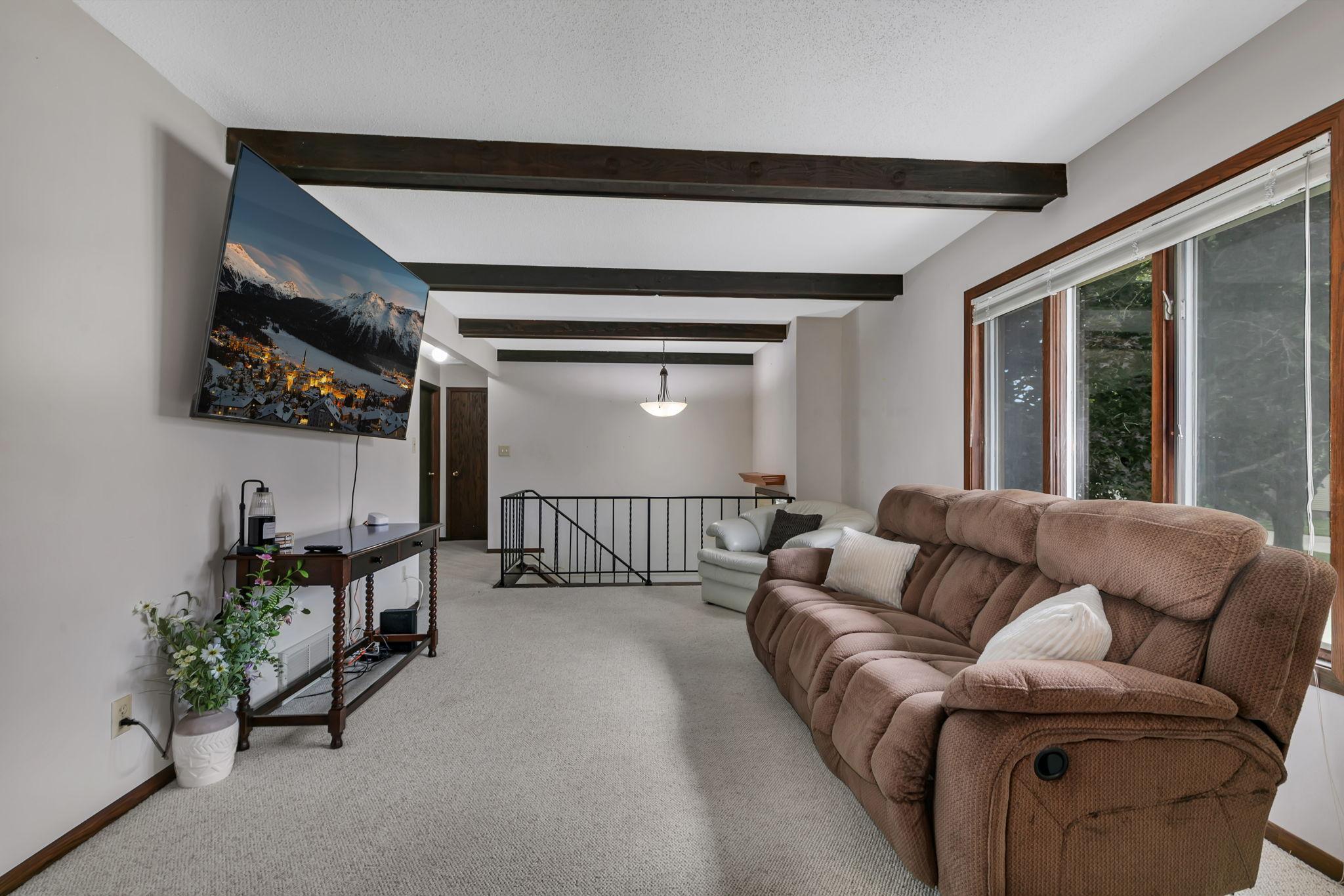 643 Circle Pines Court