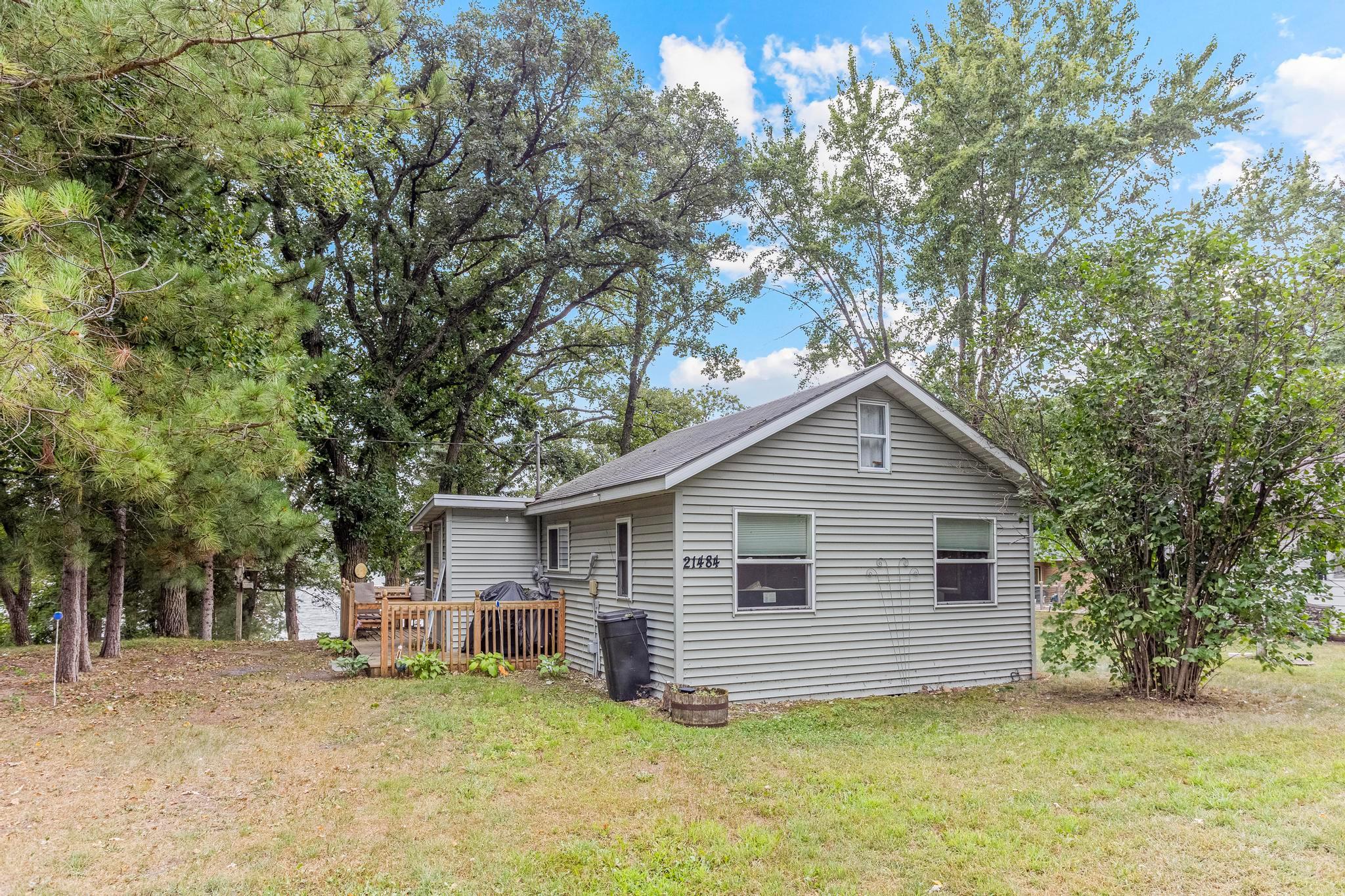21484 Big Lake Road, Richmond, MN