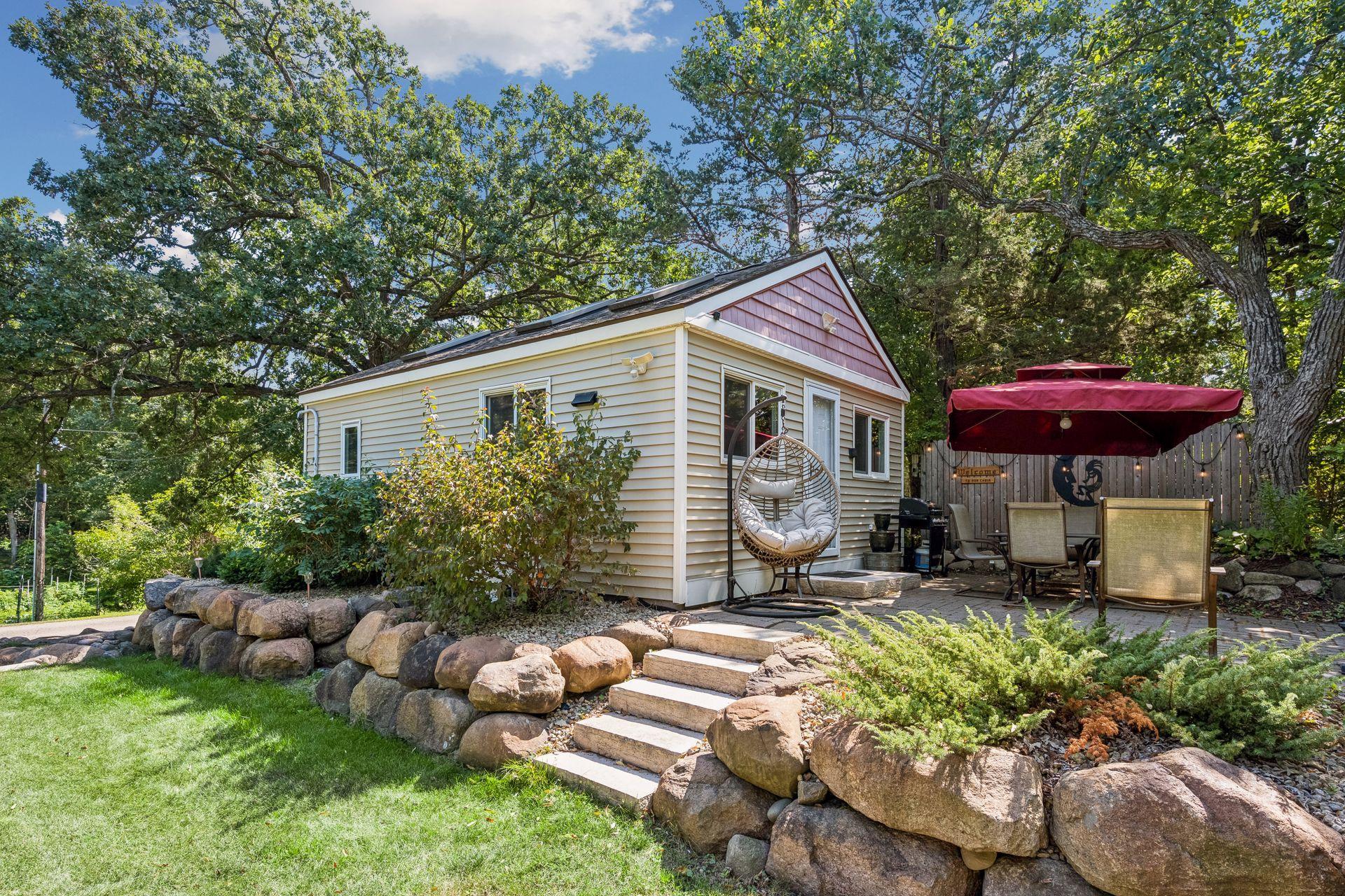 20805 Edgewater Road