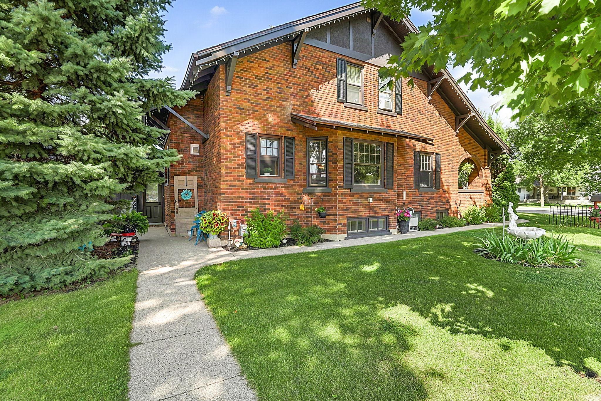 346 Washburne Avenue