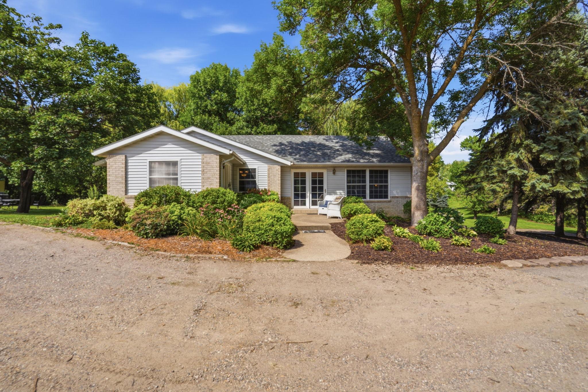 9372 71st Street NE, Spicer, MN