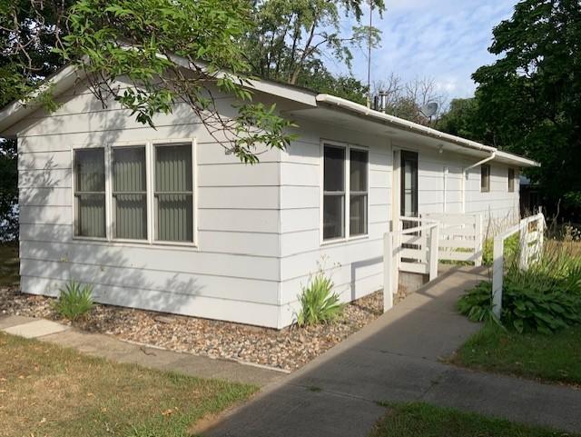 18305 Browns Lake Road
