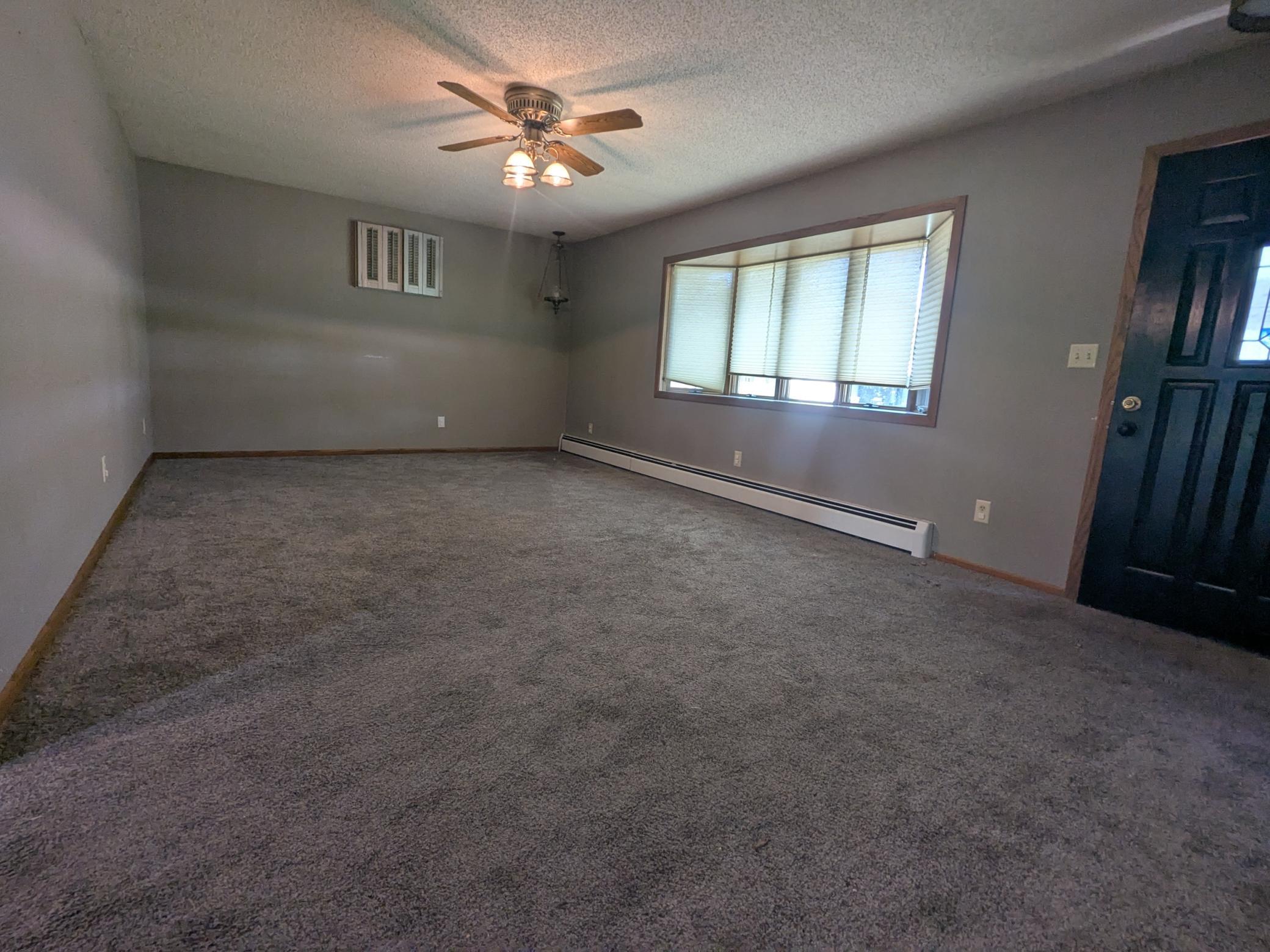 518 Sunrise Avenue