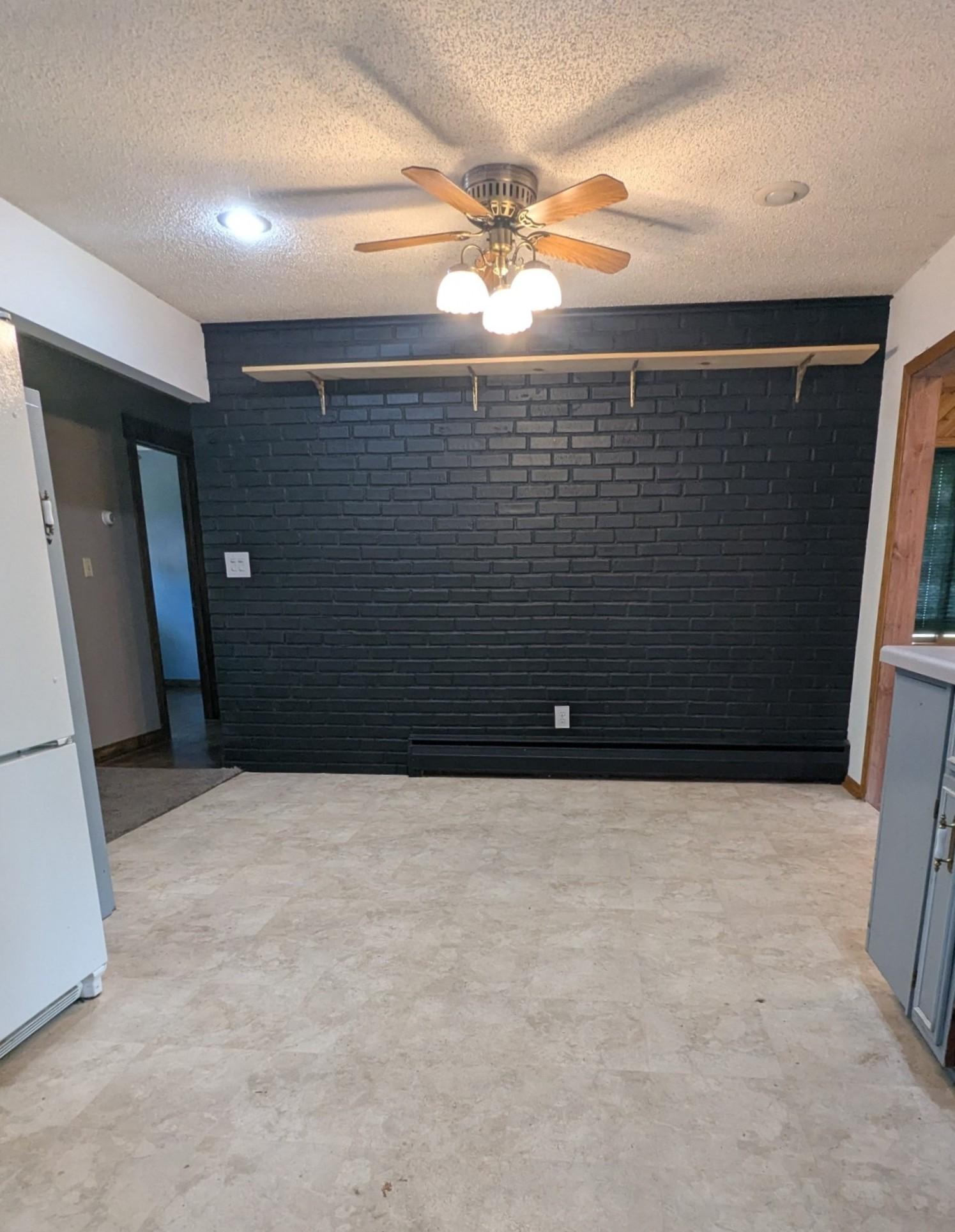 518 Sunrise Avenue