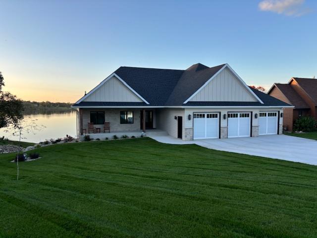 660 E Lake Cowdry Road NW, Alexandria, MN