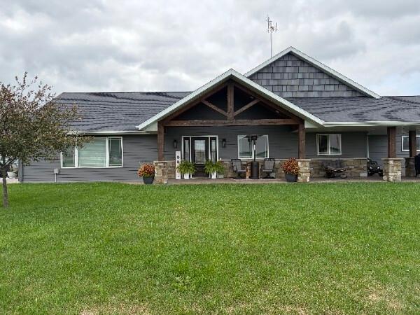 101 Sunset Drive, Saint Martin, MN