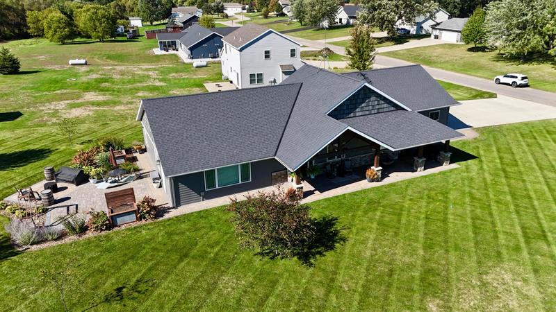 101 Sunset Drive, Saint Martin, MN