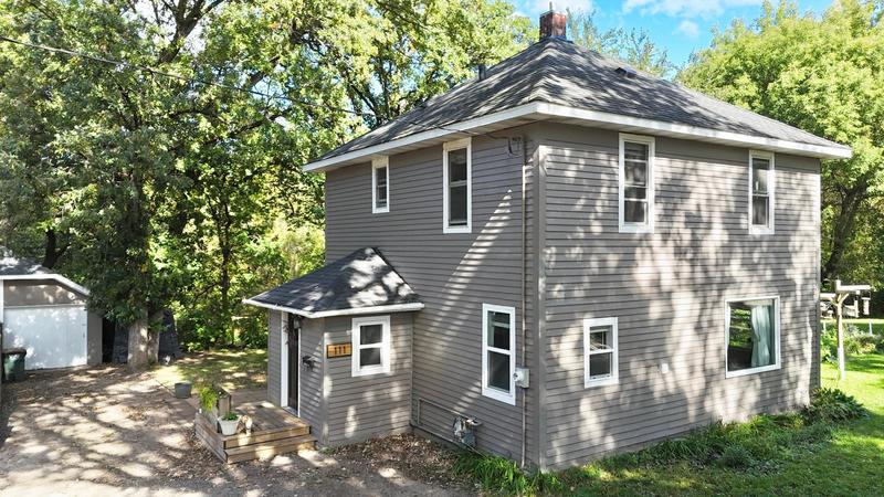 111 Haines Avenue, Paynesville, MN