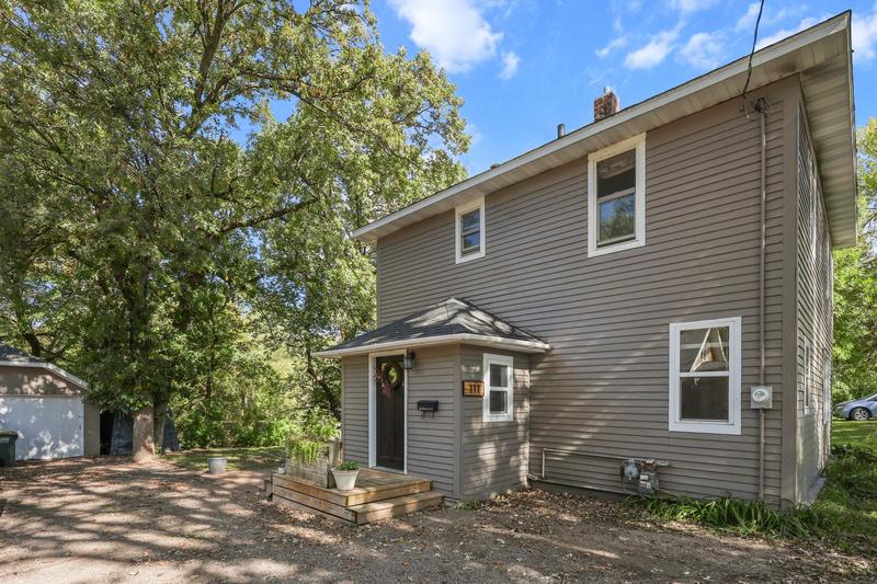 111 Haines Avenue