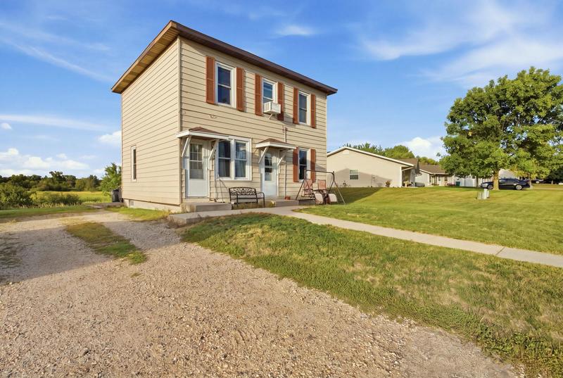 316 SW 3 Ave SW, New London, MN